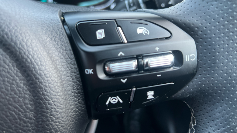 Kia Stonic 1.0T GDi 48V 98 GT-Line S 5dr DCT Petrol Estate